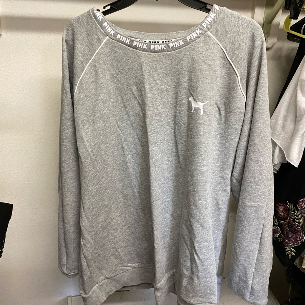 Pink VS sweatshirt
